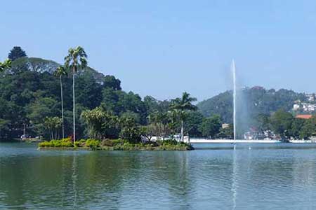  Kandy-Lakes